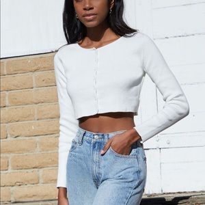 🤍 White Brandy Melville CROPPED CARDIGAN